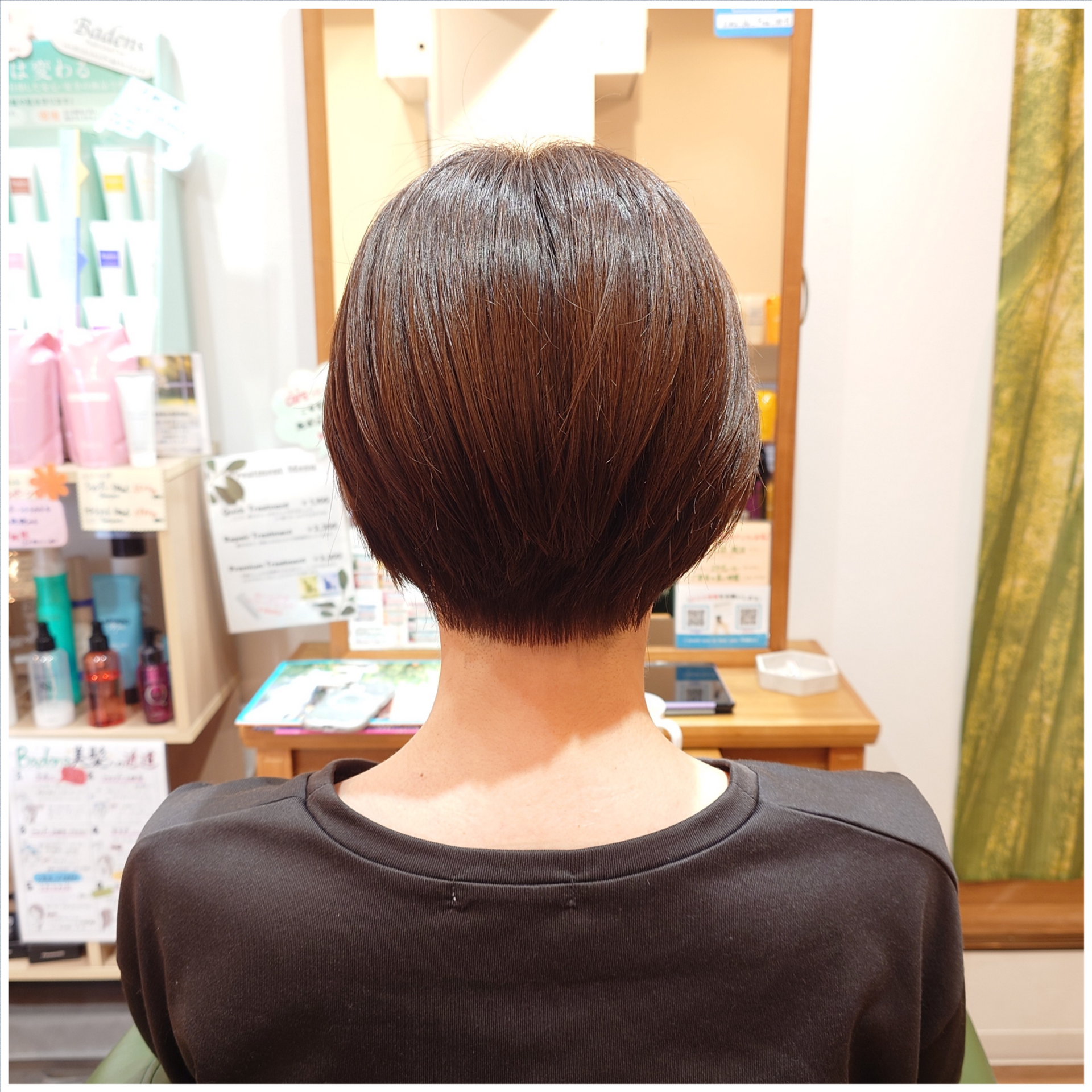 【ショートボブ】コンパクトな女性らしいショートボブ💇　カット×オーガニックカラー